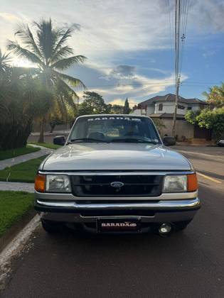 FORD RANGER 4.0 STX 4X2 CE V6 12V GASOLINA 2P MANUAL FORD RANGER 4.0 STX 4X2 CE V6 12V GASOLINA 2P MANUAL